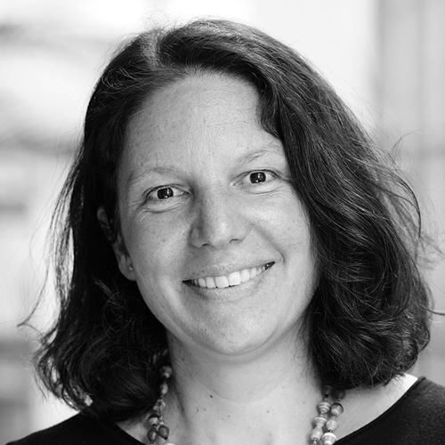 Dr. Martina Winker